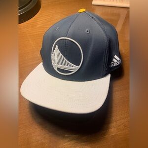 Adidas Golden State Warriors NBA SnapBack Slate Gray Hat